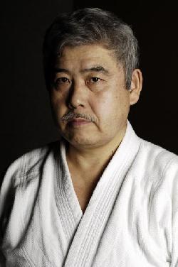 Toshiro Suga