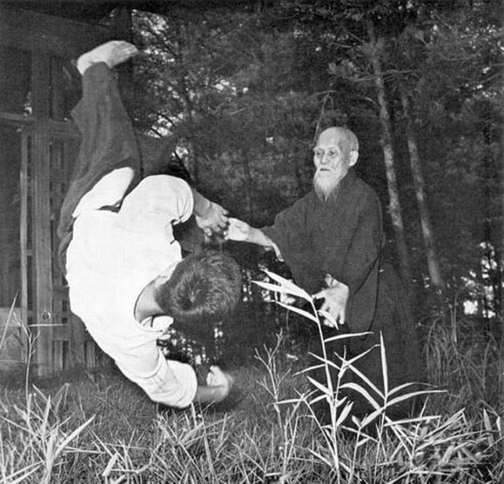 O\'Sensei Morihei ueshiba 005